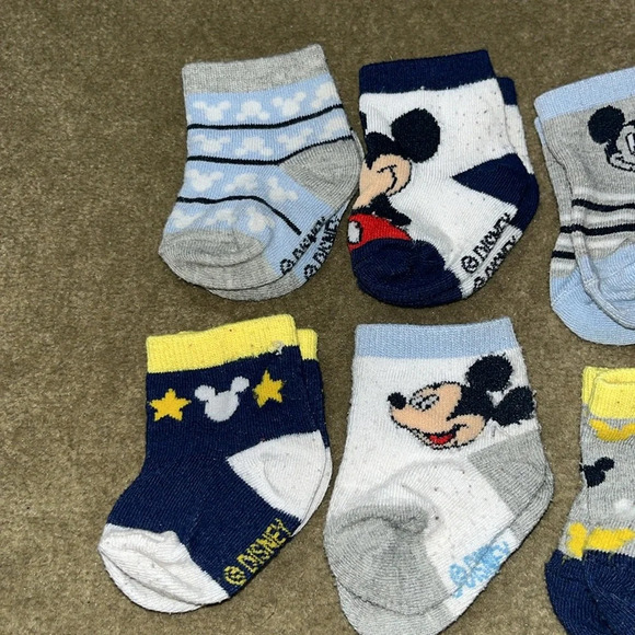 Mickey Mouse Infant Socks- 9 Pairs - Picture 2 of 3